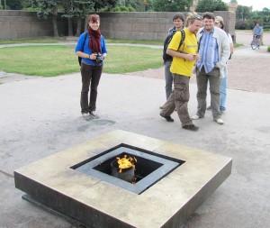 In St. Petersburg's Field of Mars gutters this "Eternal Flame", which I'm told has been burning continuously since the year before I was born. Having been raised by a Baptist minister in the heart of Alberta's Bible Belt, I've long been familiar with the prospect of eternal flames. I have to say, when you actually encounter them they're a lot less intimidating than their rep would have you believe. 